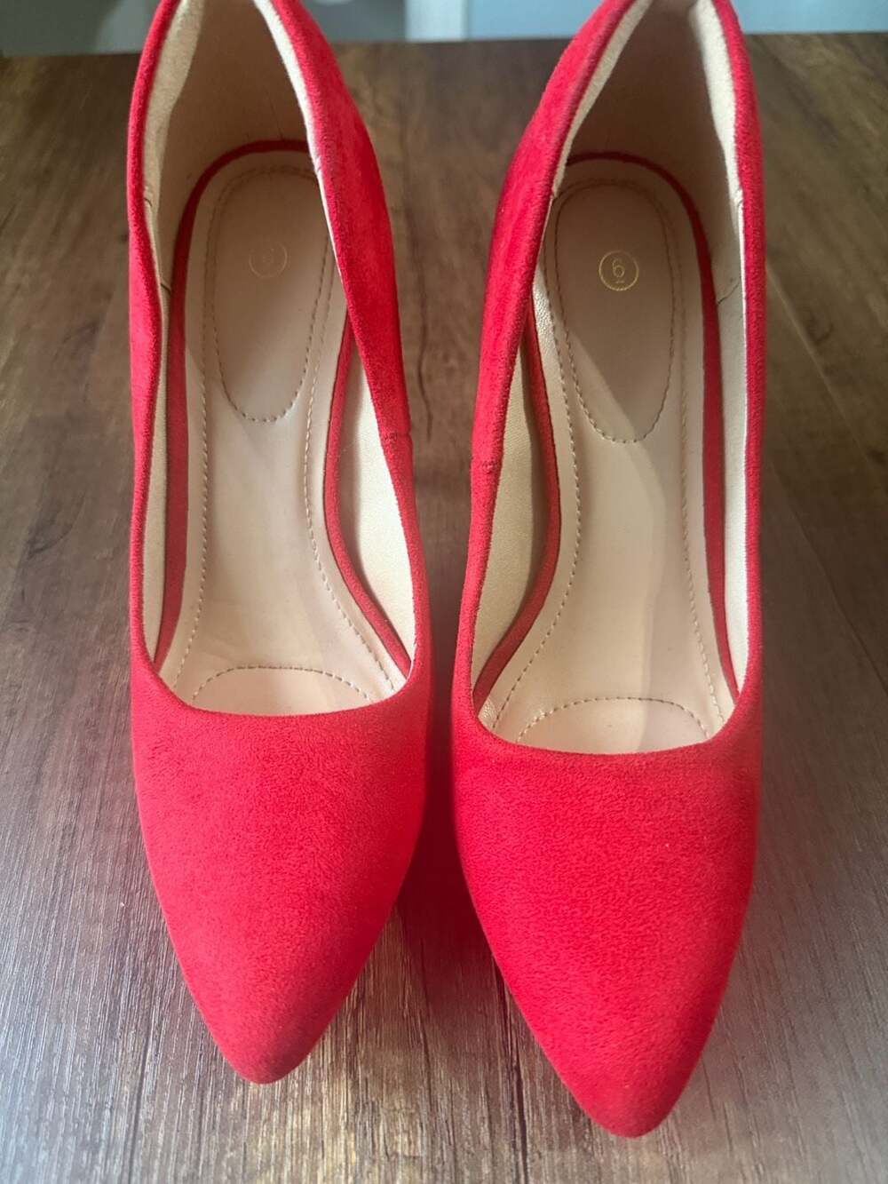 Hoshino Pumps Size 6 Red Suede Stilettos Pointed Toe Heels